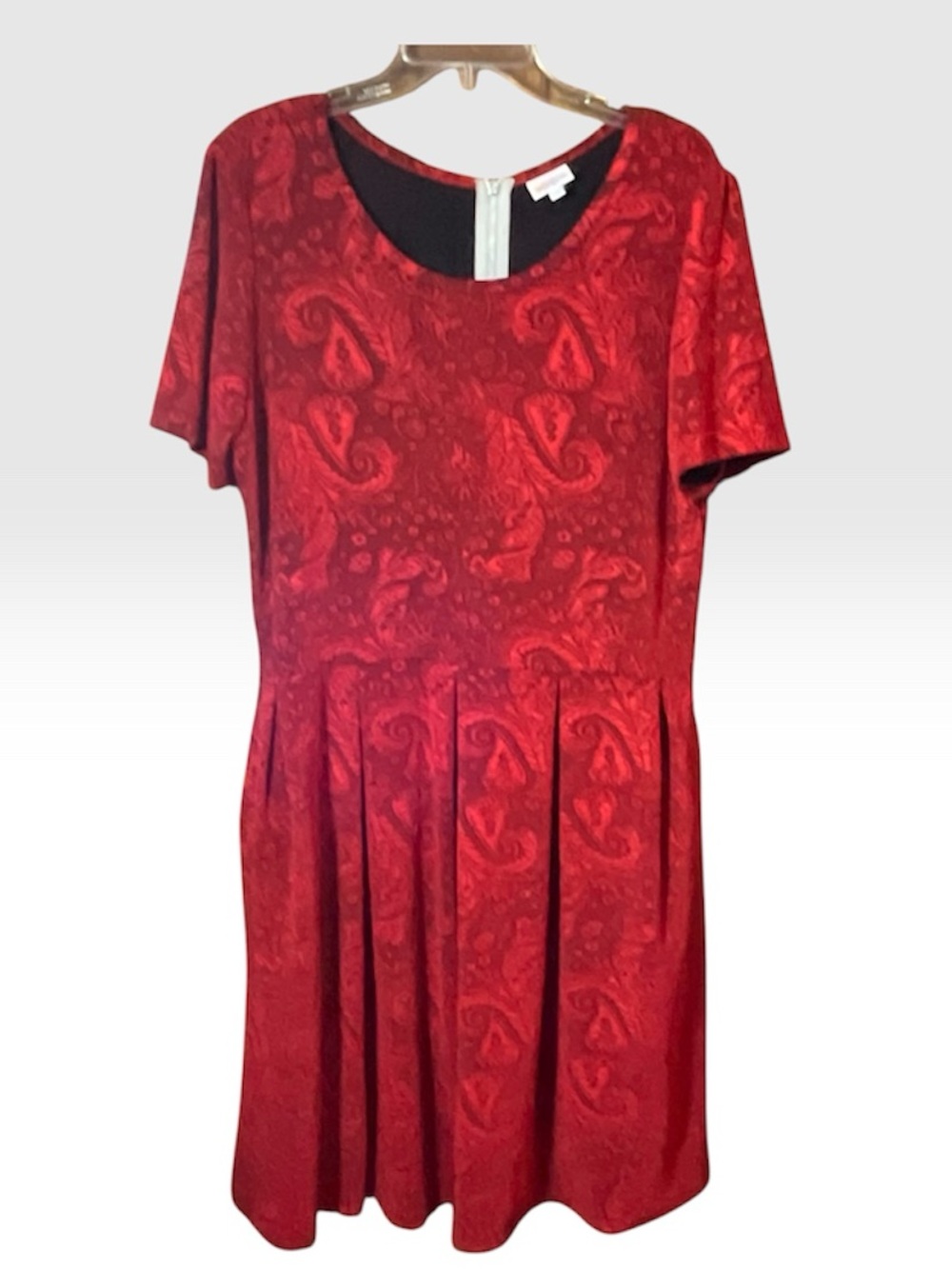 LuLaRoe Amelia Red Paisley Short Sleeve Fit&Flare Dress  holiday stretch Sz 3XL